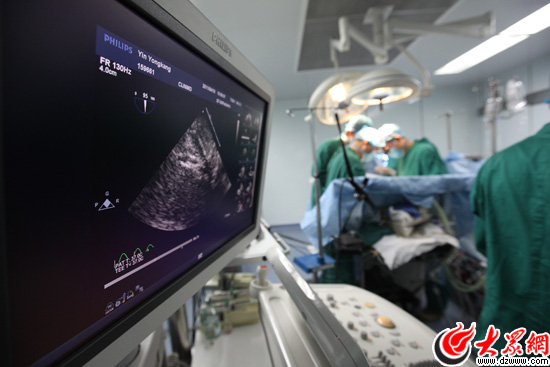 10:00���t(y��)�����ڌ������}�Mխ���M�мӌ����aƬ