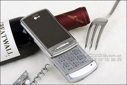 LG KG70(Shine) 獨(dú)領(lǐng)風(fēng)騷優(yōu)雅男人用精致全能手機(jī)推薦(5)