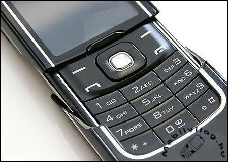 奢華觸手可見(jiàn)!諾基亞8600 Luna真機(jī)圖獨(dú)家呈現(xiàn) 奢華精品諾基亞8600Luna真機(jī)圖賞(2)