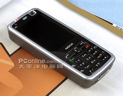 支持DVB-H諾基亞智能電視手機(jī)N77圖賞