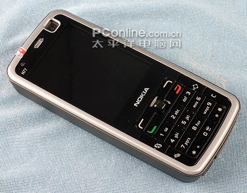 支持DVB-H諾基亞智能電視手機(jī)N77圖賞(2)