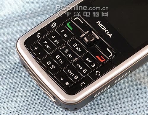 支持DVB-H諾基亞智能電視手機(jī)N77圖賞(3)