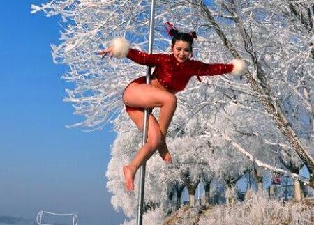 �ɻ�����Ů�����Ķ�ѝ����(zh��n)�O��䓹���