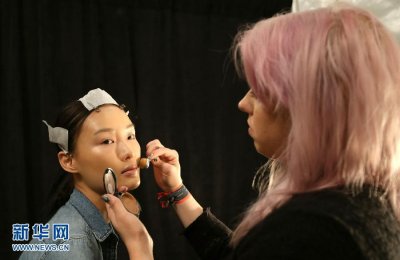 �~�s�r�b�ܺ��_ ���������ĉ����S