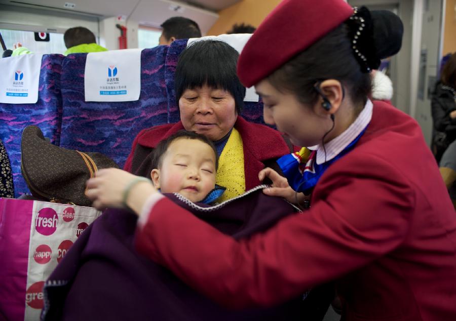 1��17�����ڏ��ϲ��_(k��i)���Ϻ�����D94����܇(ch��)�ϣ���(d��ng)܇(ch��)�˄�(w��)�T��һ��С�˿��wë̺��