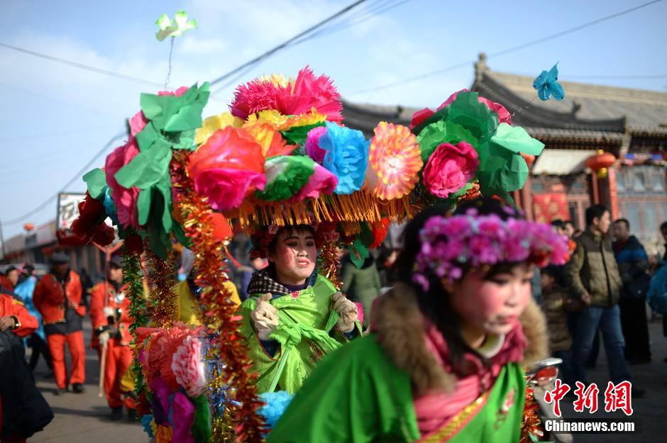 2��14��Ԫ����(ji��)���ӱ�ε�hůȪ���(zh��n)�����Y(ji��)�ʺÑ��B�B�[Ԫ����������l(f��) ���� �z