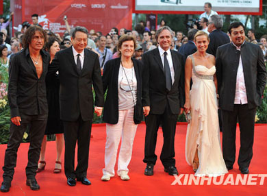 ��66������˹�Ӱ��(ji��)�_(k��i)Ļ