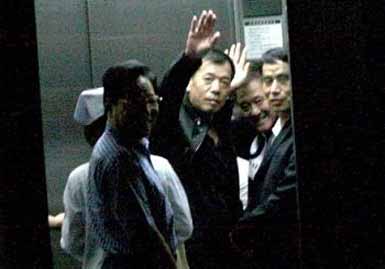 �w��ɽ�g(sh��)���״Α���ɢ��